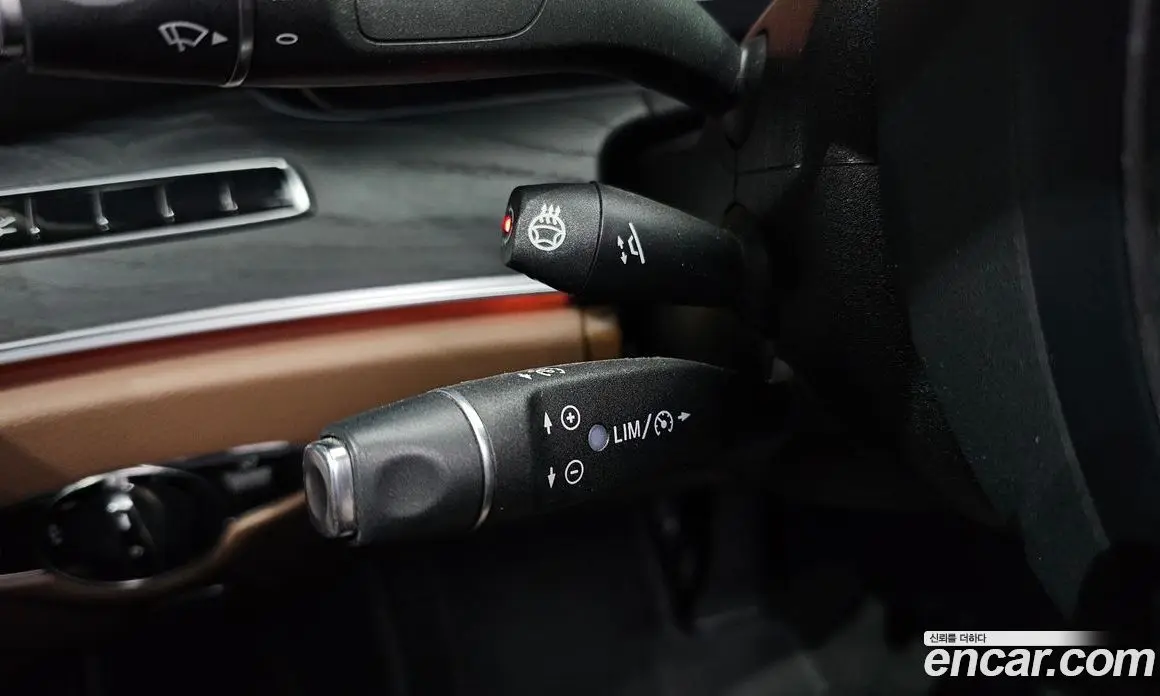 Mercedes-Benz E-Class 2018 2.0 гидро, фото 25 Mercedes-Benz E-Class 2018 2.0 гидро, фото 25