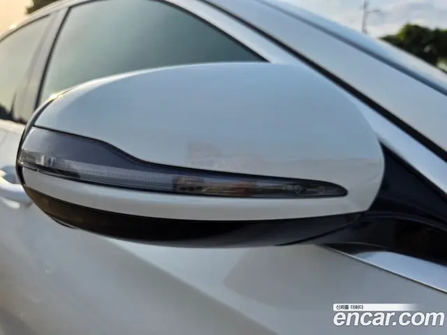 Mercedes-Benz E-Class 2020 2.0 гидро, миниатюра 10 Mercedes-Benz E-Class 2020 2.0 гидро, миниатюра 10