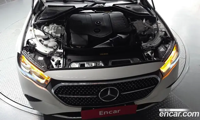 Mercedes-Benz E-Class 2025 2.0 гидро, миниатюра 6 Mercedes-Benz E-Class 2025 2.0 гидро, миниатюра 6