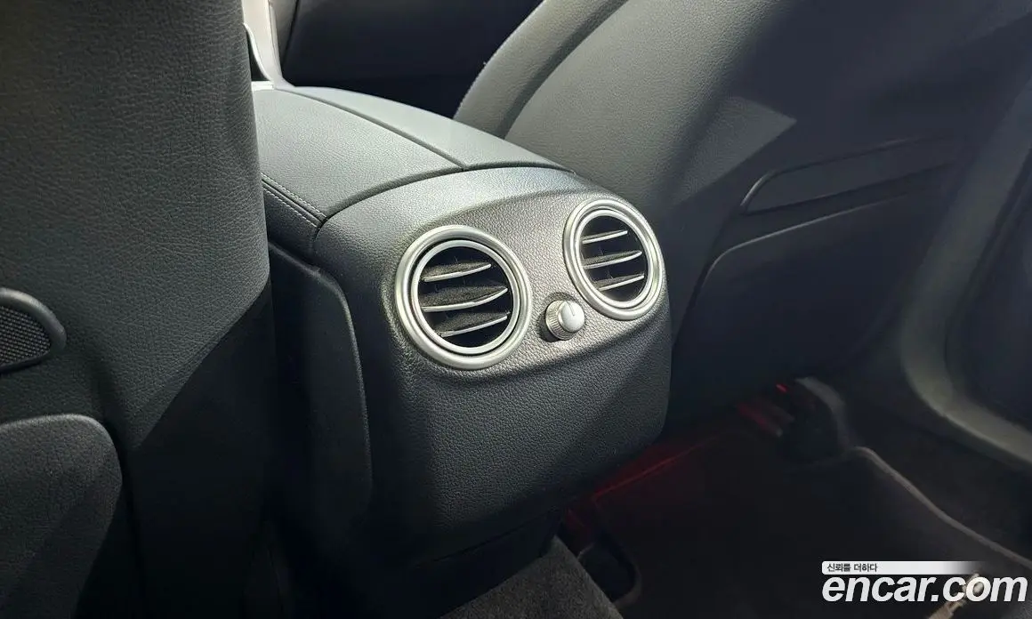 Mercedes-Benz GLC-Class 2021 2.0 гидро, фото 30 Mercedes-Benz GLC-Class 2021 2.0 гидро, фото 30