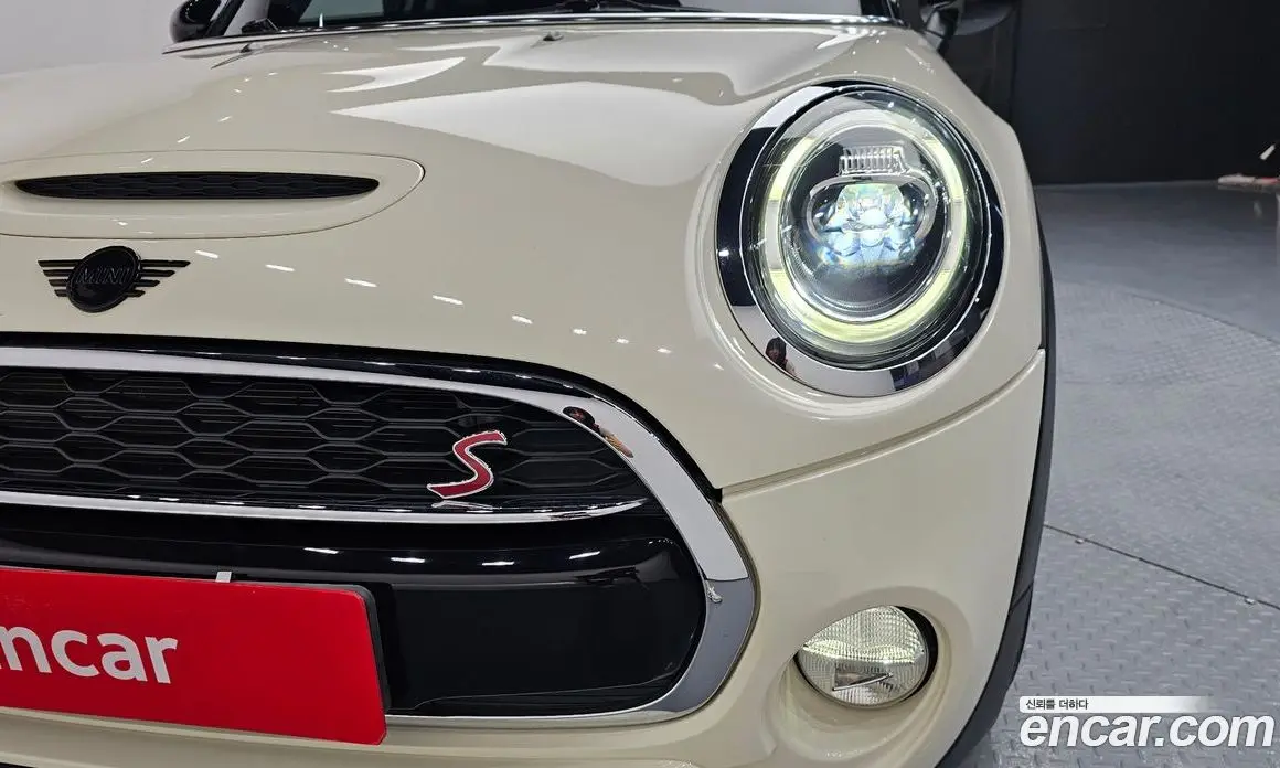 Mini Cooper 2019 2.0 автомат (гидро), фото 8