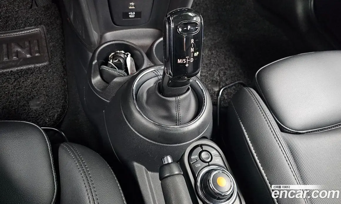 Mini Cooper 2021 1.5 автомат (гидро), фото 12
