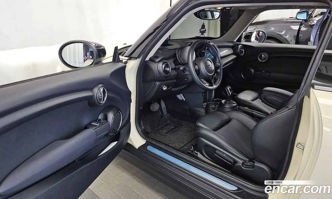 Mini Cooper 2021 1.5 автомат (гидро), фото 13