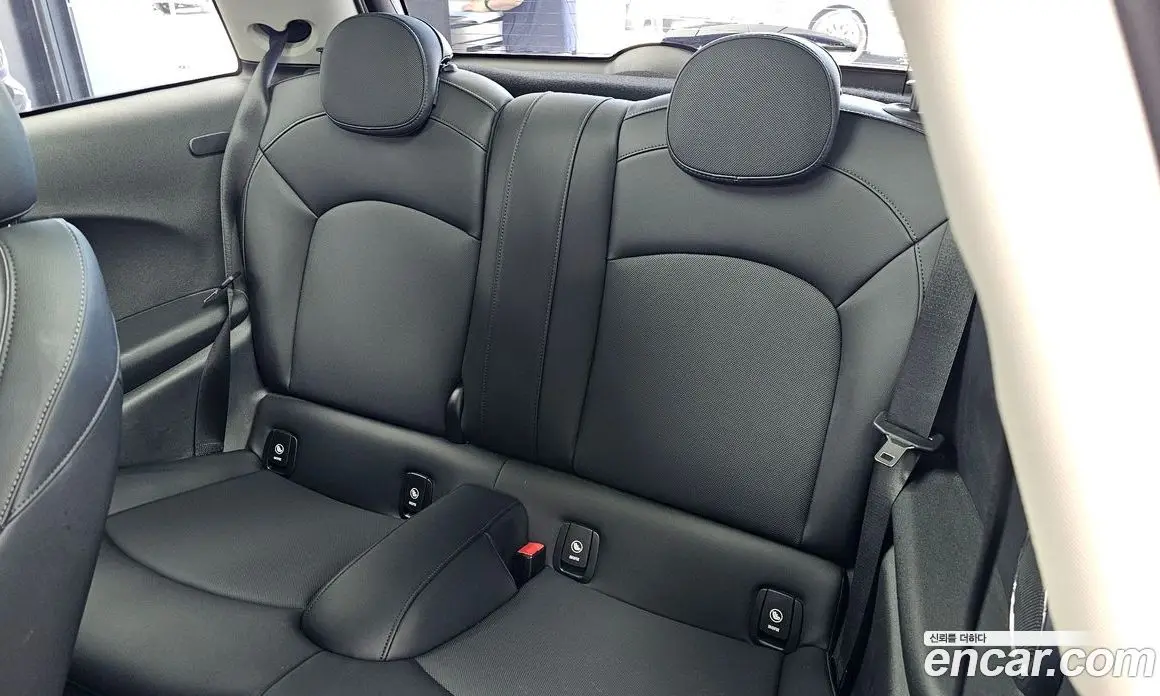 Mini Cooper 2021 1.5 автомат (гидро), фото 16