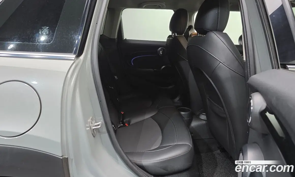 Mini Cooper 2022 1.5 автомат (гидро), фото 11