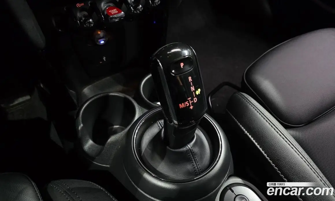 Mini Cooper 2022 1.5 автомат (гидро), фото 16