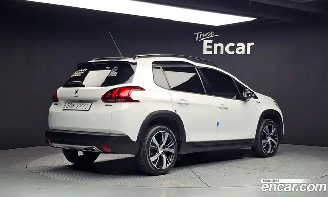 Peugeot 2008 2017 1.6 автомат (гидро), миниатюра 2