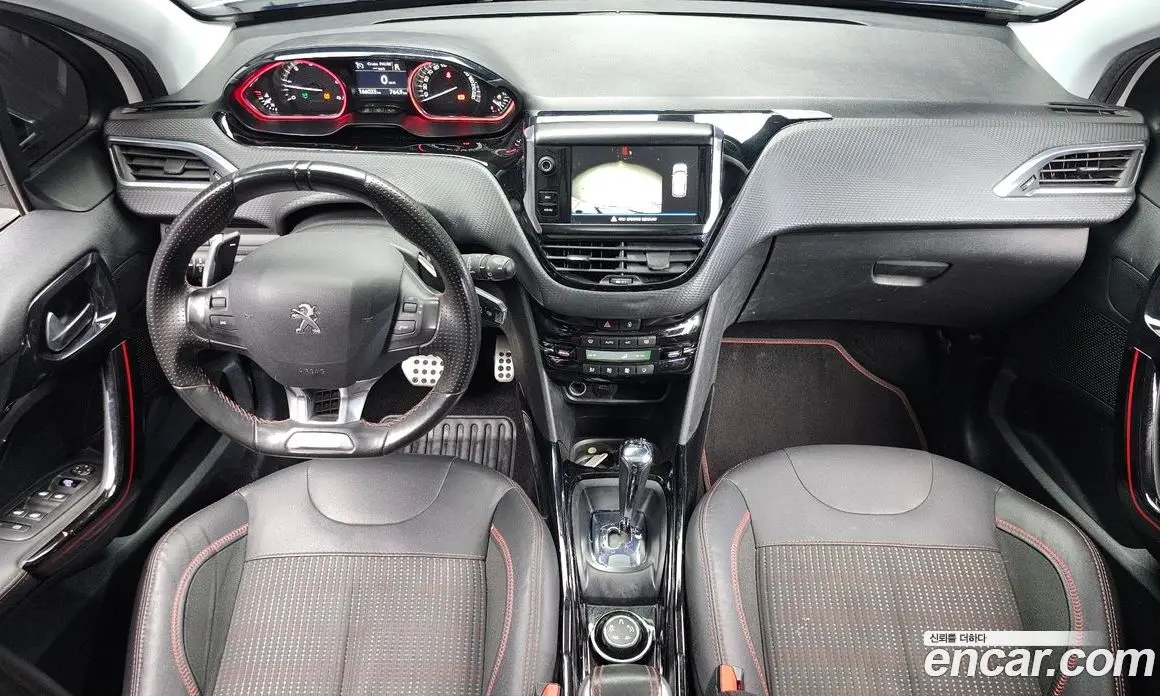 Peugeot 2008 2017 1.6 автомат (гидро), фото 7