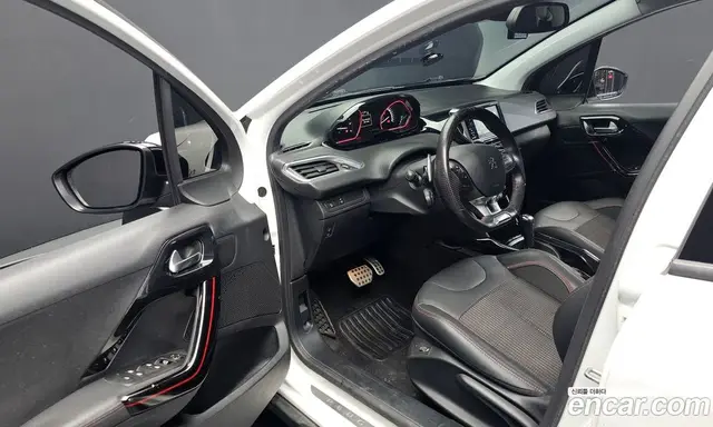 Peugeot 2008 2017 1.6 автомат (гидро), миниатюра 10