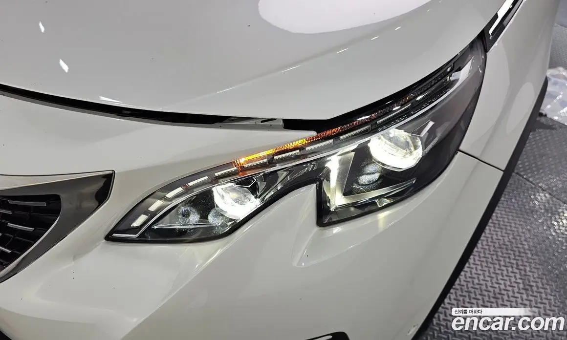 Peugeot 3008 2019 2.0 автомат (гидро), фото 8