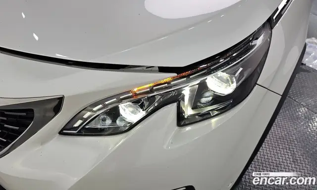Peugeot 3008 2019 2.0 автомат (гидро), миниатюра 8