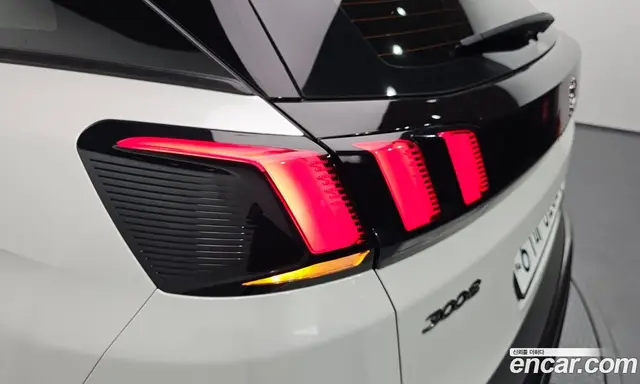 Peugeot 3008 2019 2.0 автомат (гидро), миниатюра 9