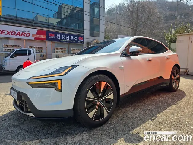 Polestar Polestar 4 2026 автомат (гидро), миниатюра 2 Polestar Polestar 4 2026 автомат (гидро), миниатюра 2
