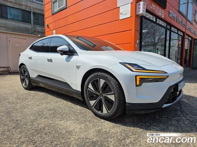 Polestar Polestar 4 2026 автомат (гидро), миниатюра 3 Polestar Polestar 4 2026 автомат (гидро), миниатюра 3
