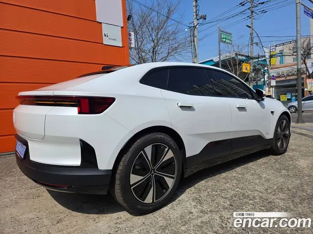 Polestar Polestar 4 2026 автомат (гидро), миниатюра 6 Polestar Polestar 4 2026 автомат (гидро), миниатюра 6