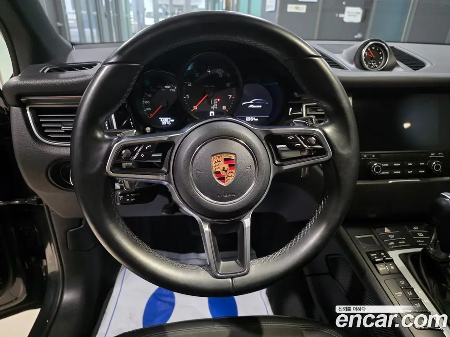 Porsche Macan 2018 2.0 автомат (гидро), фото 14