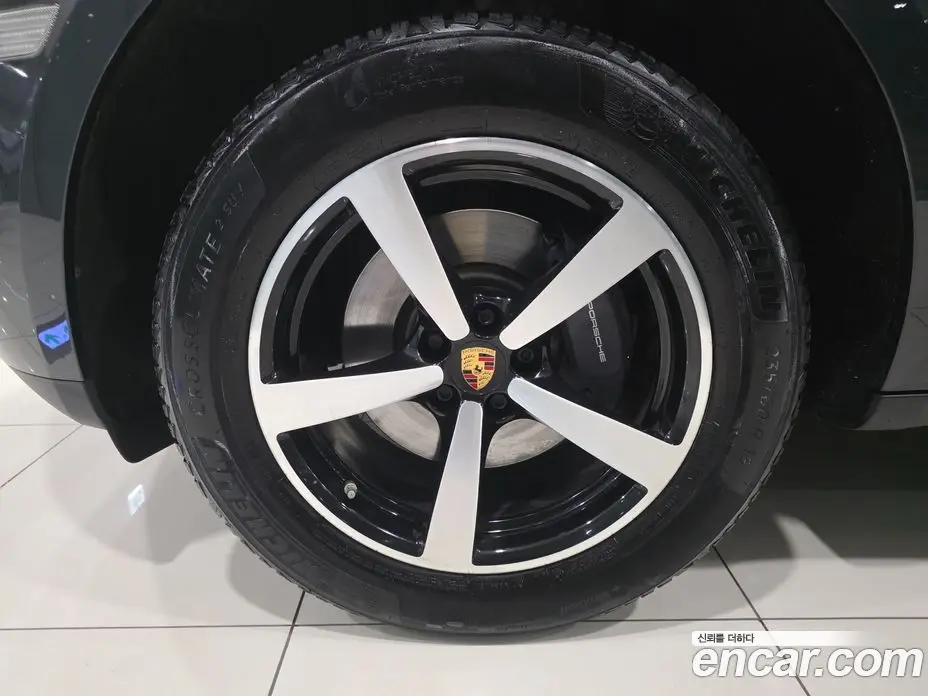 Porsche Macan 2018 2.0 автомат (гидро), фото 5