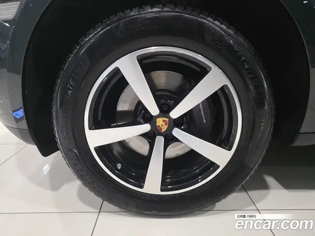 Porsche Macan 2018 2.0 автомат (гидро), миниатюра 5