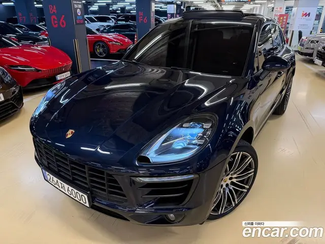 Porsche Macan 2018 2.0 автомат (гидро), миниатюра 2