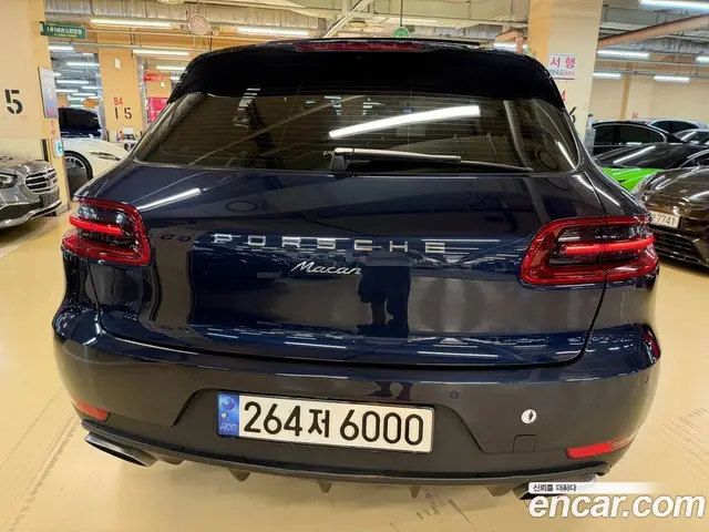 Porsche Macan 2018 2.0 автомат (гидро), миниатюра 7