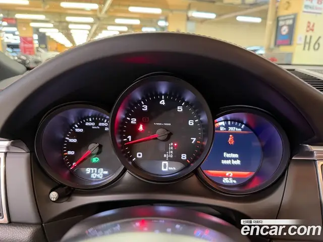 Porsche Macan 2018 2.0 автомат (гидро), миниатюра 10
