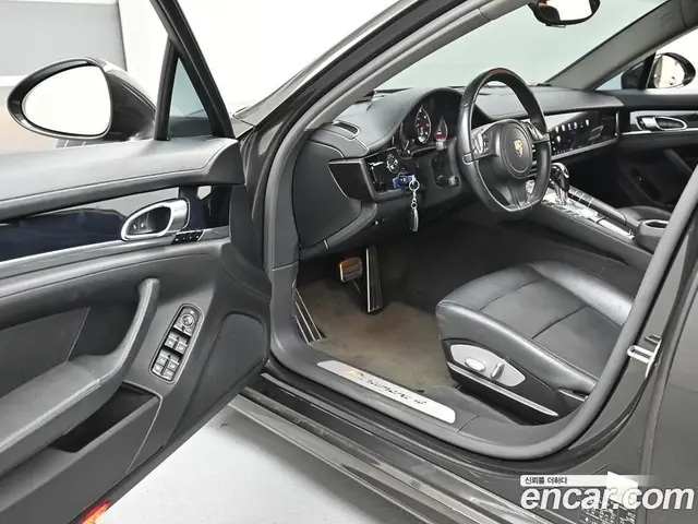 Porsche Panamera 2014 3.6 автомат (гидро), миниатюра 11