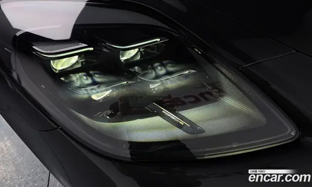 Porsche Panamera 2025 4.0 автомат (гидро), миниатюра 7