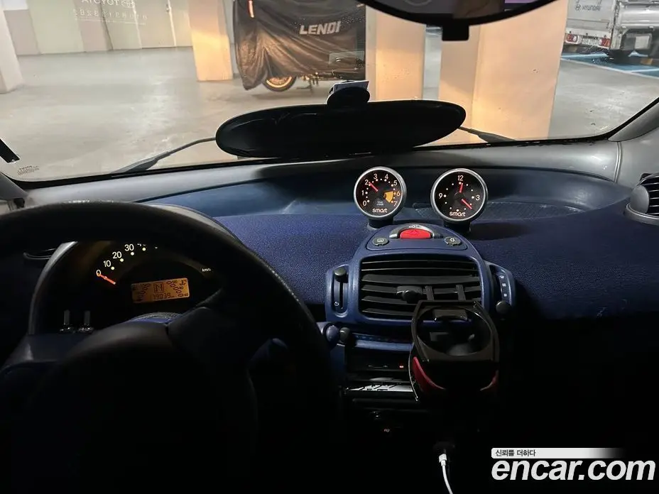 Smart Fortwo 2001 0.6 автомат (гидро), фото 6 Smart Fortwo 2001 0.6 автомат (гидро), фото 6