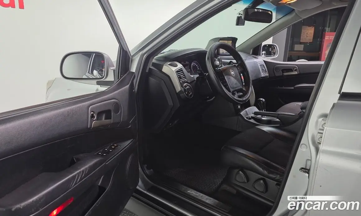 SsangYong Korando 2012 2.0 автомат (гидро), фото 10