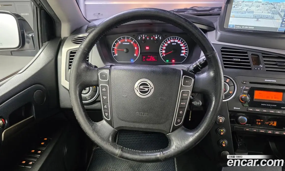 SsangYong Korando 2013 2.0 автомат (гидро), фото 18