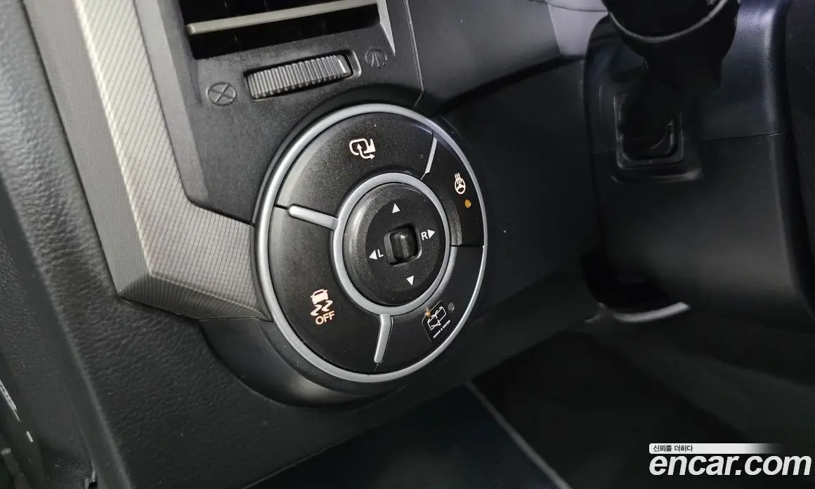 SsangYong Korando 2013 2.0 автомат (гидро), фото 20