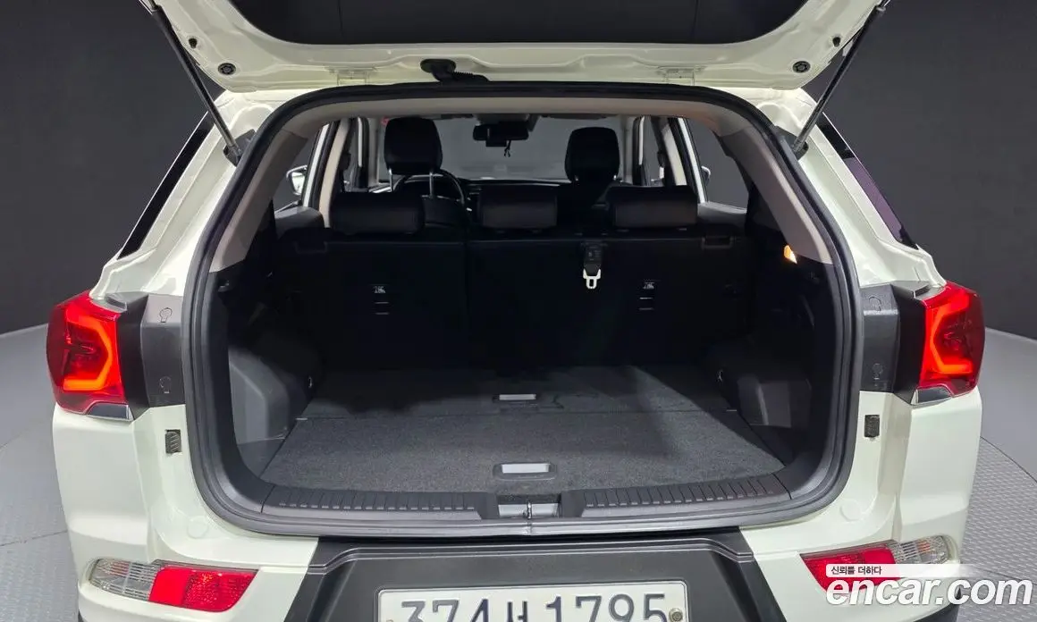SsangYong Korando 2019 1.5 автомат (гидро), фото 26