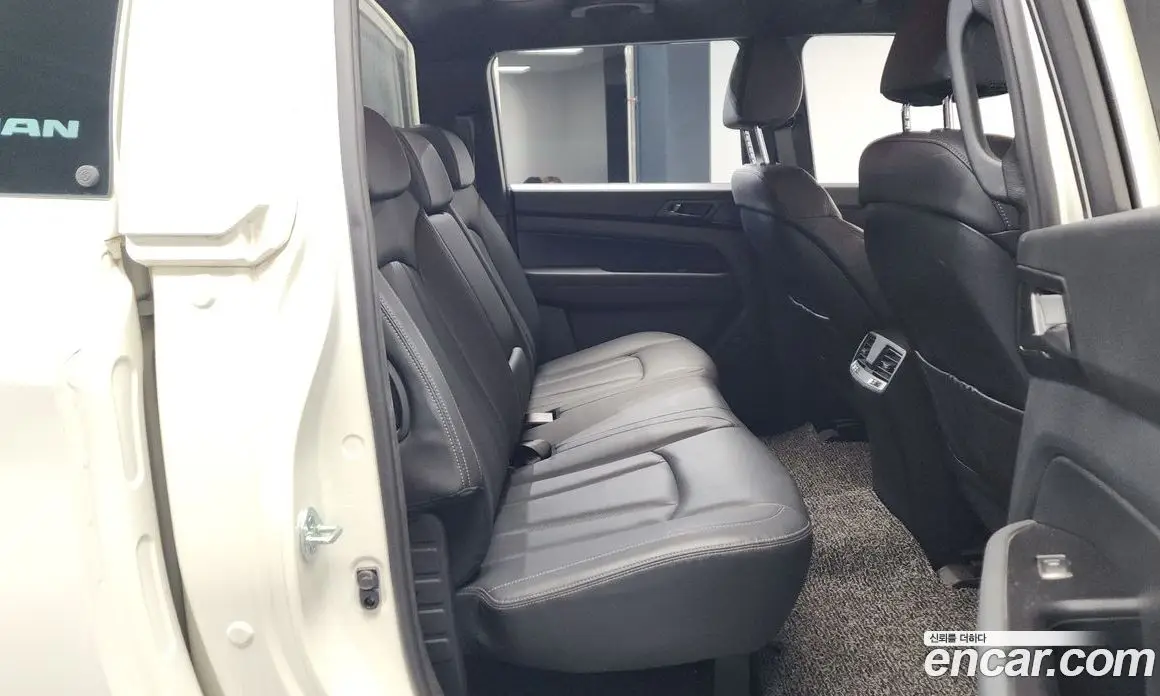 SsangYong Rexton 2020 2.2 автомат (гидро), фото 17