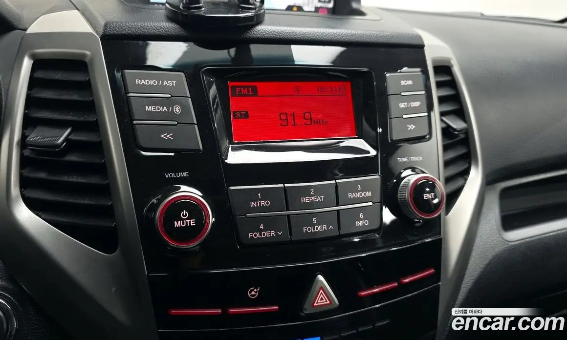 SsangYong TIBOLI 2018 1.6 автомат (гидро), фото 16