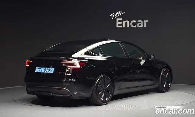 Tesla Model 3 2024 0.2 автомат (гидро), миниатюра 2