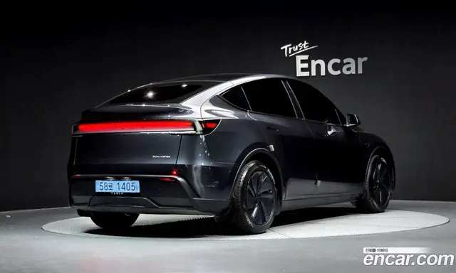 Tesla Model Y 2025 0.2 автомат (гидро), миниатюра 2 Tesla Model Y 2025 0.2 автомат (гидро), миниатюра 2