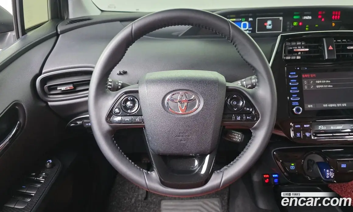 Toyota Prius 2021 1.8 автомат (гидро), фото 20