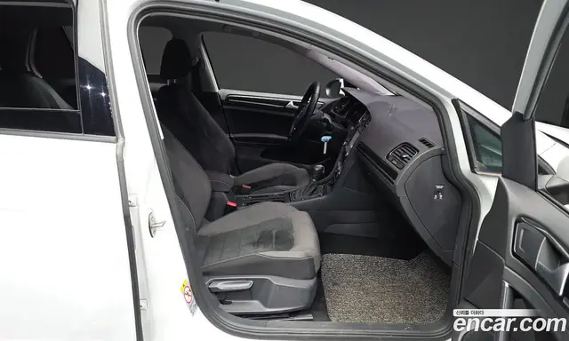 Volkswagen Golf 2015 1.6 автомат (гидро), миниатюра 11