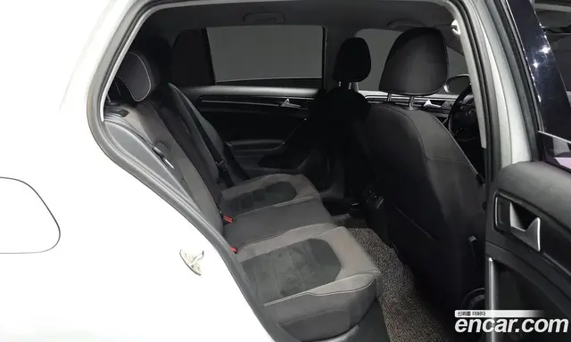 Volkswagen Golf 2015 1.6 автомат (гидро), миниатюра 12