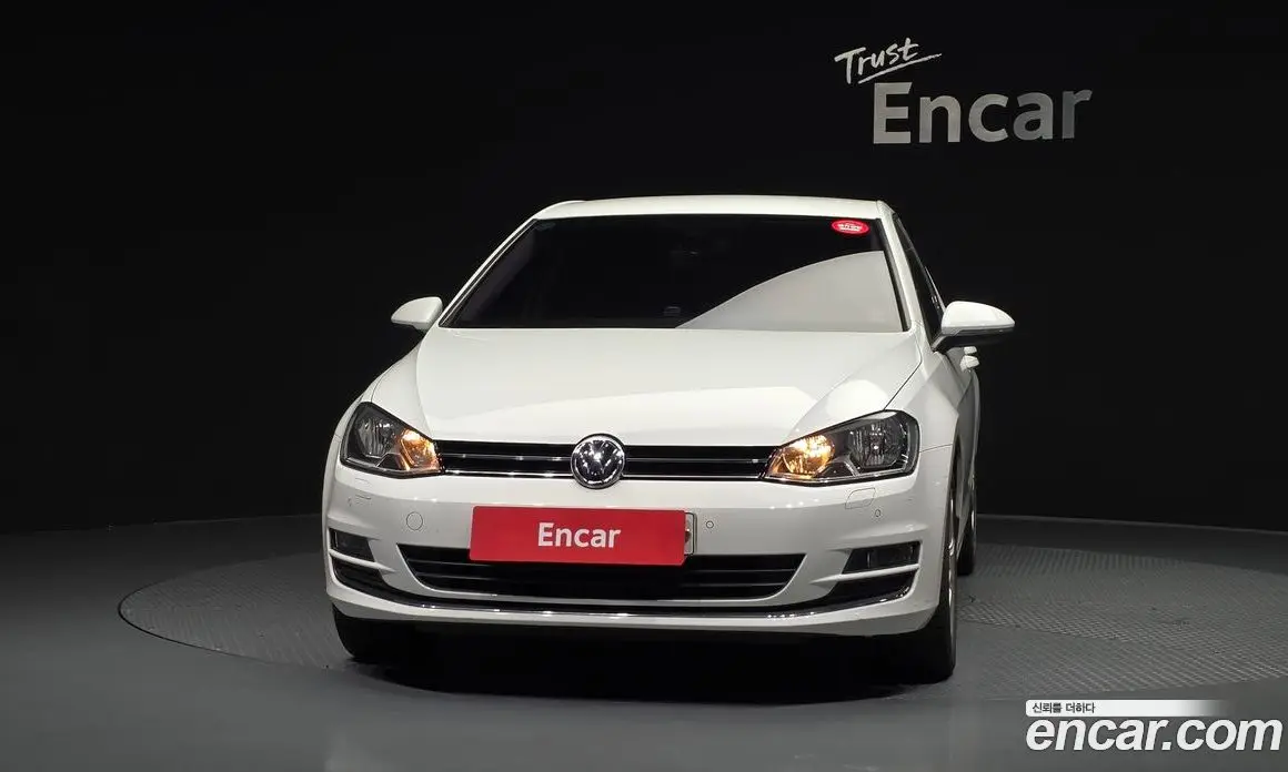 Volkswagen Golf 2015 1.6 автомат (гидро), фото 3