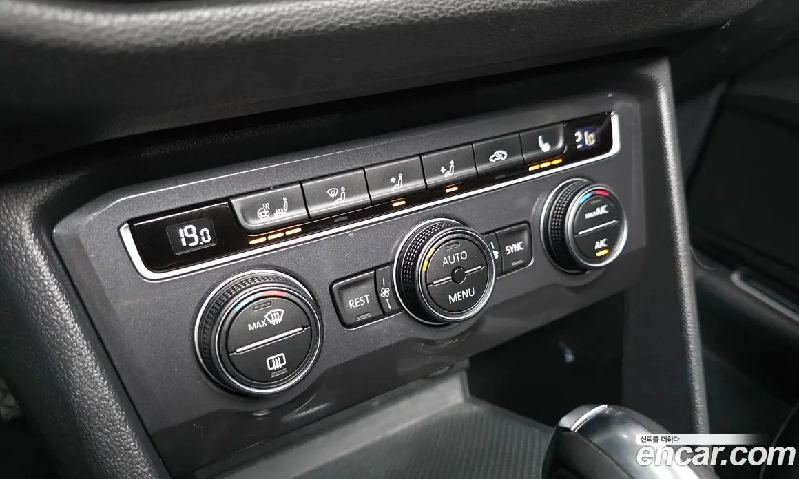 Volkswagen Tiguan 2020 2.0 автомат (гидро), фото 22