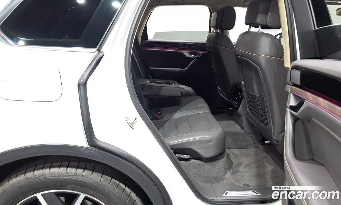 Volkswagen Touareg 2020 3.0 автомат (гидро), фото 17