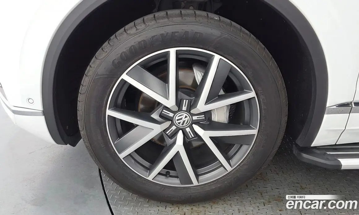 Volkswagen Touareg 2020 3.0 автомат (гидро), фото 5