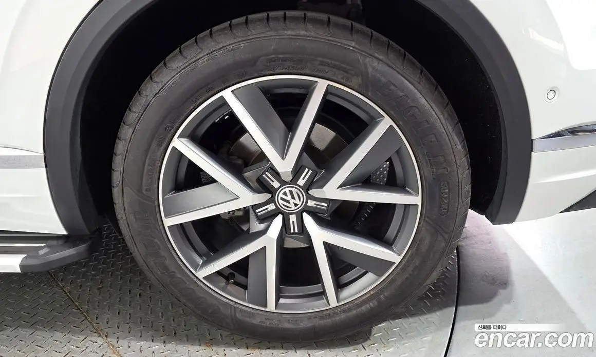 Volkswagen Touareg 2020 3.0 автомат (гидро), фото 7