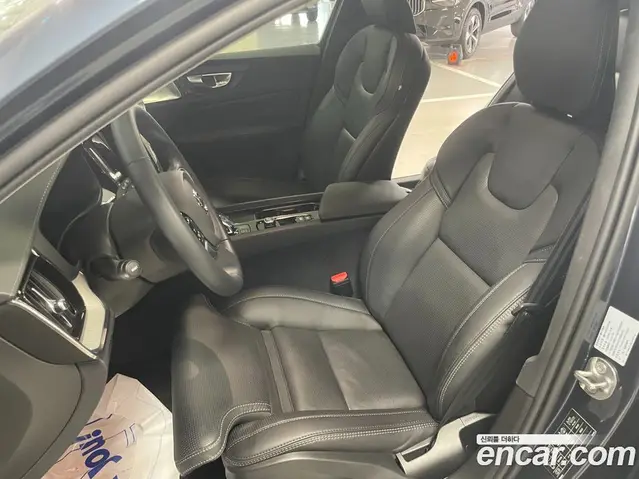 Volvo V60 2024 2.0 автомат (гидро), миниатюра 10