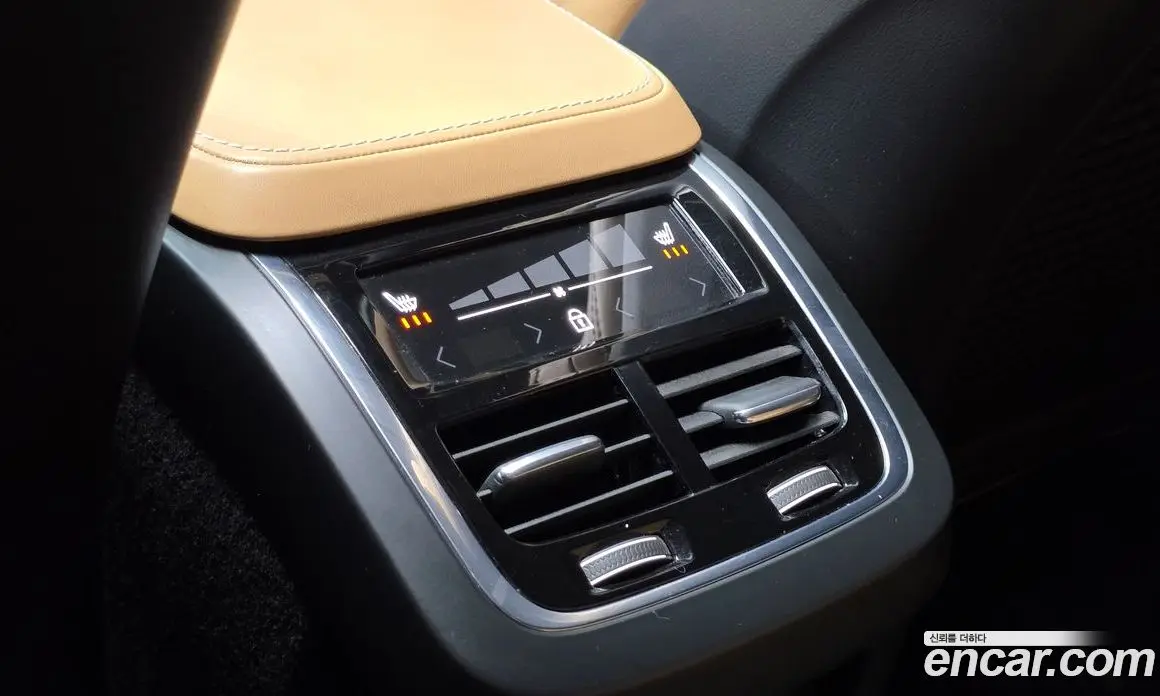 Volvo XC90 2020 2.0 автомат (гидро), фото 26