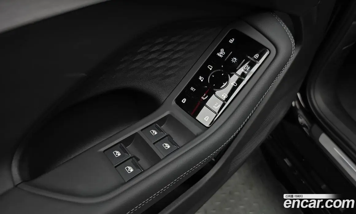 Audi A5 2025 2.0 автомат (гидро), фото 26