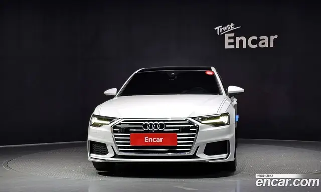 Audi A6 2023 2.0 автомат (гидро), миниатюра 3