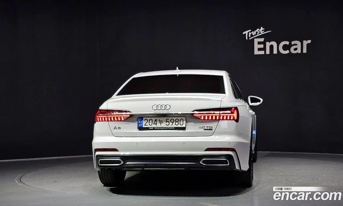 Audi A6 2023 2.0 автомат (гидро), фото 4