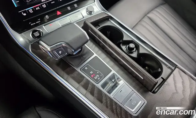 Audi A6 2023 2.0 автомат (гидро), миниатюра 9